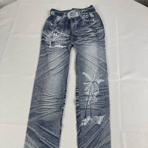 Chuns Female Navy Jean Leggings with Tree Print. Size F. Fits most